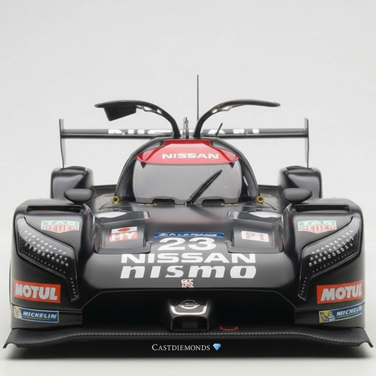 AUTOart 1:18 Nissan GT‑R LM Nismo 2015 Test Car #23 - Review