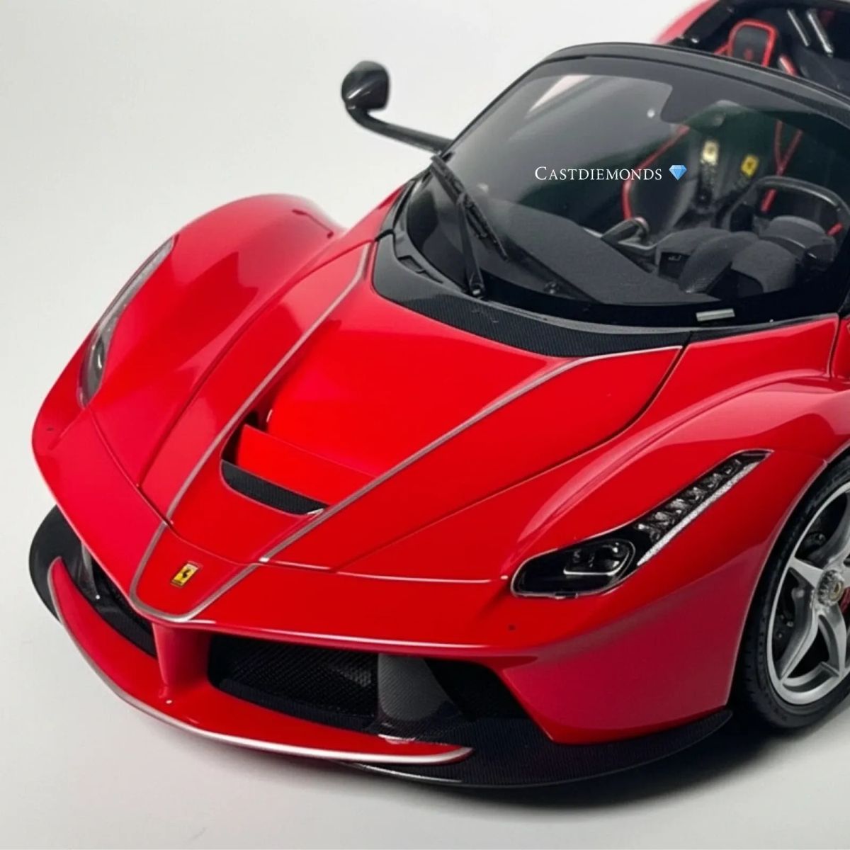 BBR Ferrari LaFerrari Aperta Spider Rosso Corsa (Ferrari Red) 1:18 - Review