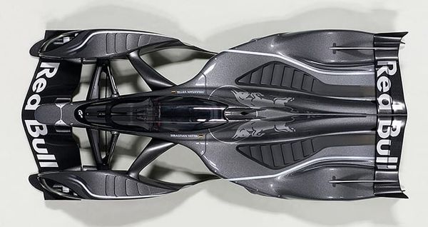 AUTOart 1:18 Red Bull X2014 Fan Car (Dark Silver Metallic) - Review