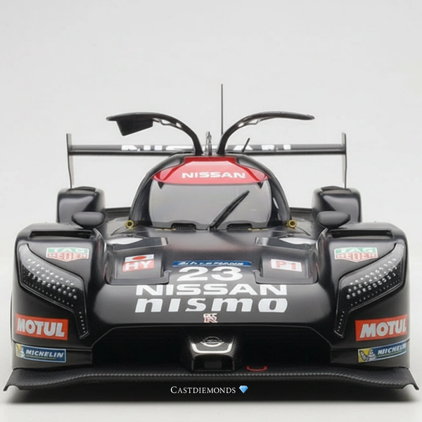 AUTOart 1:18 Nissan GT‑R LM Nismo 2015 Test Car #23 - Review