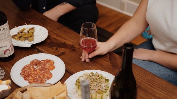 Late Air: The industry duo bringing natural wine to Starland