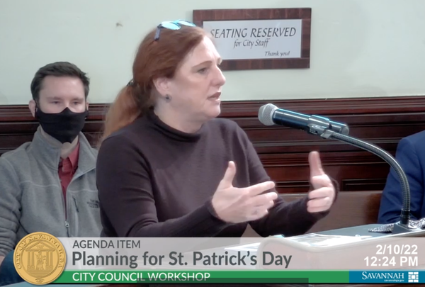 To-go cups a-GoGo, live music outside a no-go