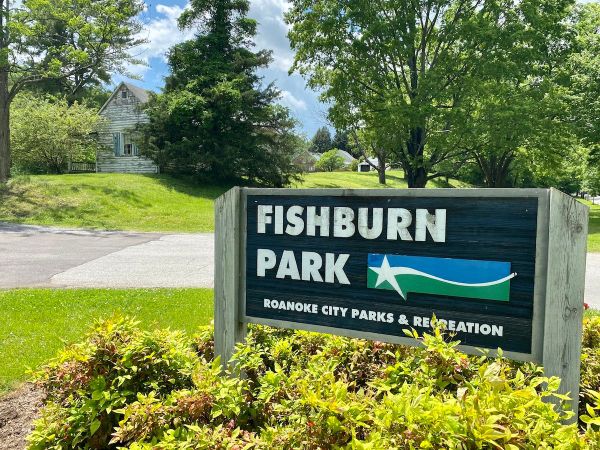 After Hearing Pros and Cons, City Council Delays Vote on Selling Fishburn Cottage to Couple Proposing Coffee Shop