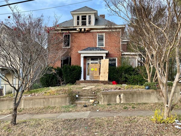 Ramblings: Roanoke Wants Powers Over Blight, Squatting; Eureka Park Rec Center Input Sought; Voter Turnout Varies