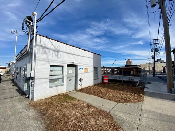 Ramblings: Roanoke's Homeless Assistance Team Eyes Moving; GPS Tracker Comes To Buses; Council OKs Housing Project