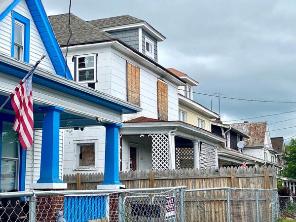 Ramblings: Southeast Roanoke Gets Grants To Fix Facades; Democrat Takes on McNamara; No Republican Facing Rasoul