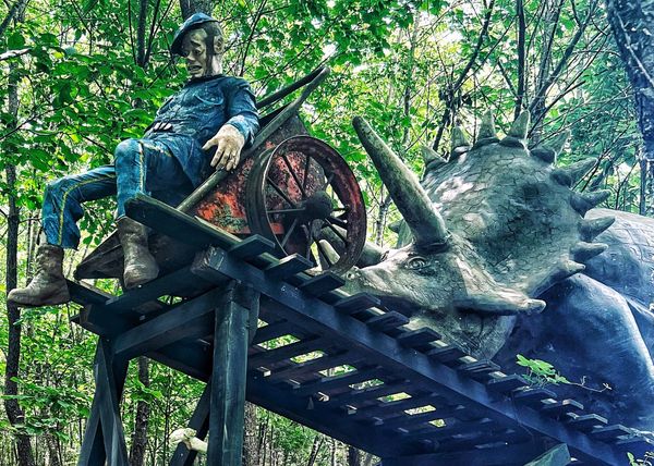 For a Retro Road Trip, Get Your Kicks on Route 11, Where Monumental Kitsch Abounds