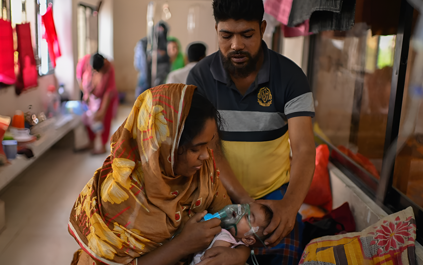 Un brote de sarampión en Bangladés provoca más de 500 muertes y colapsa el sistema sanitario