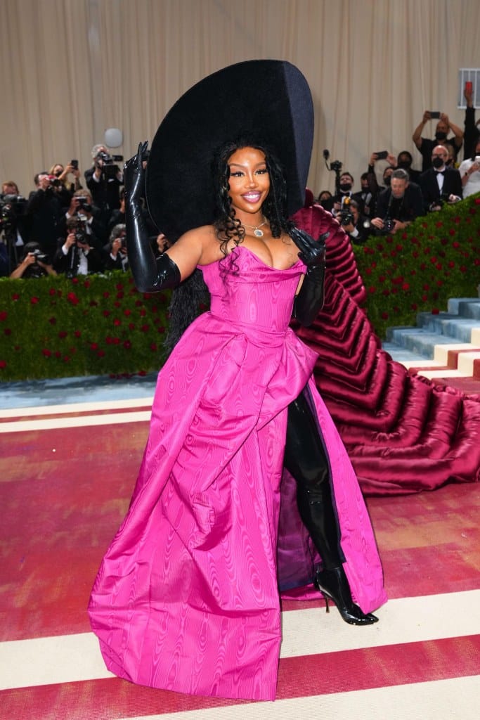 Sza attends The 2022 Met Gala.