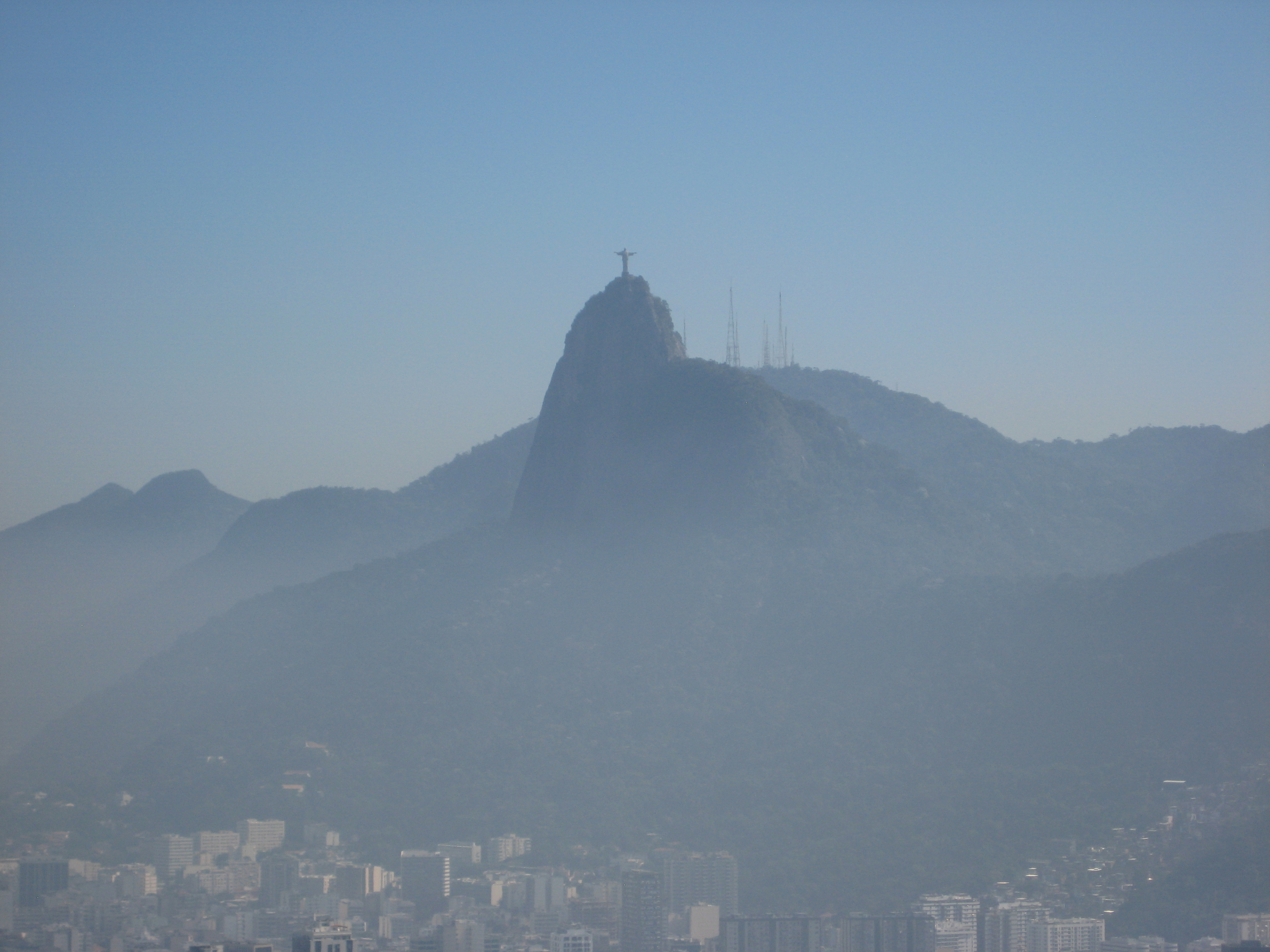 A view from the Sugarloaf mountain 6