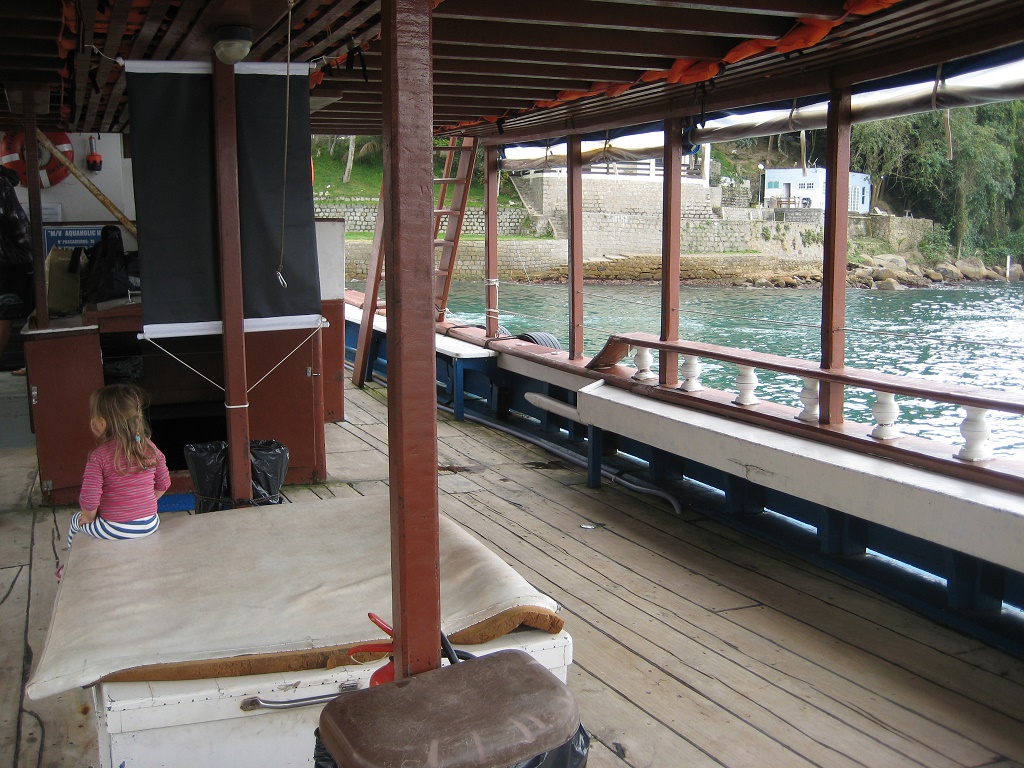 Boat to Ilha Grande