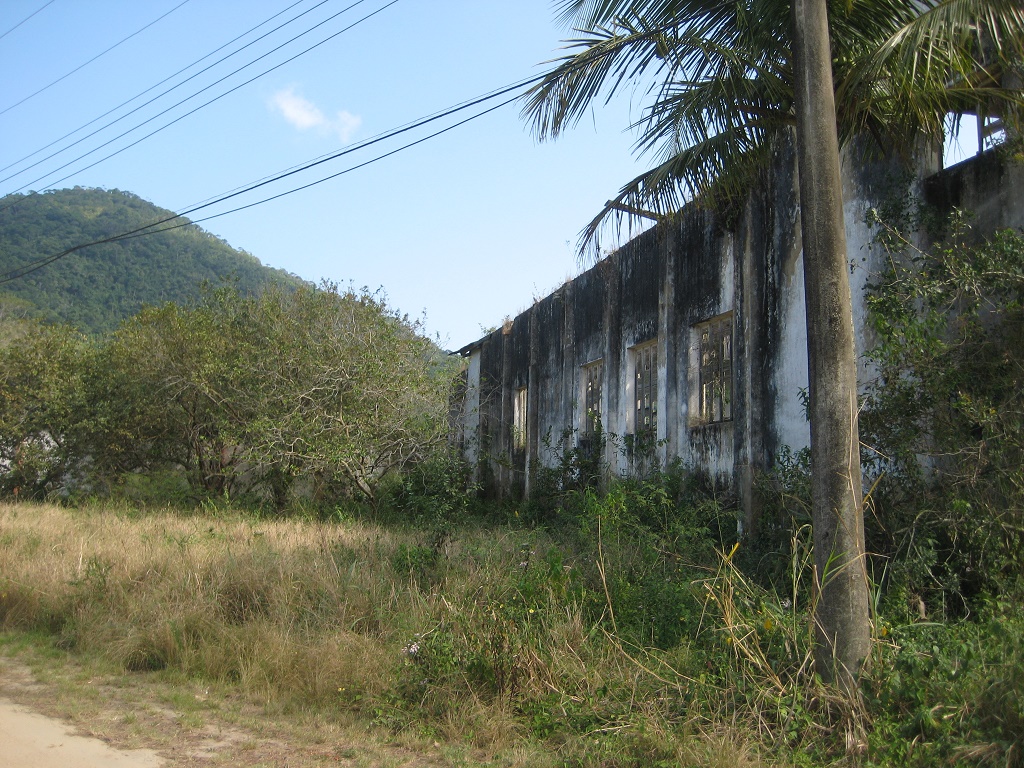 a view to the prison 3