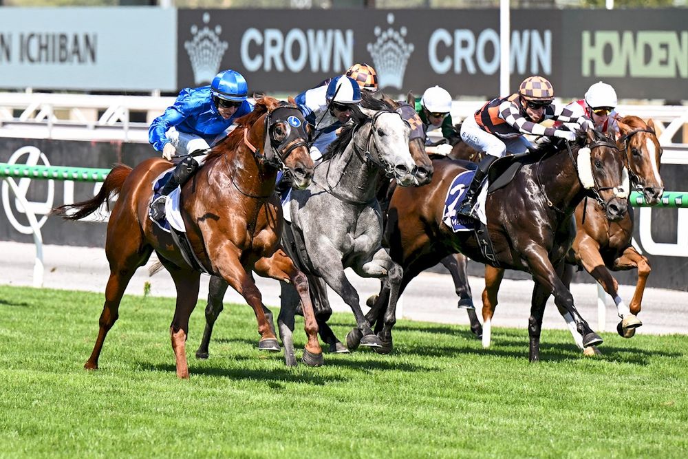 Wind, rail and on-speed pattern shape a tricky Super Saturday at Flemington post image