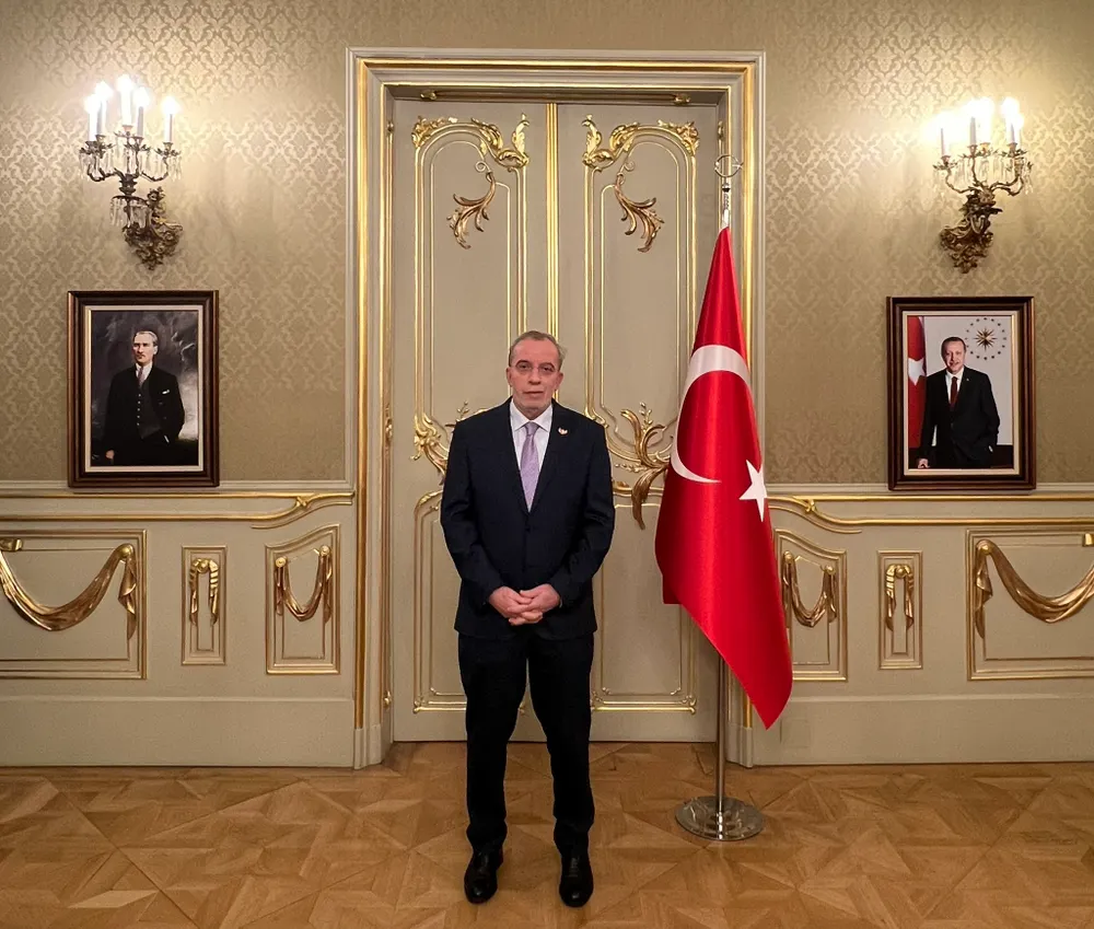 Yeni Viyana Büyükelçisi Gürsel Dönmez Görevine Başladı