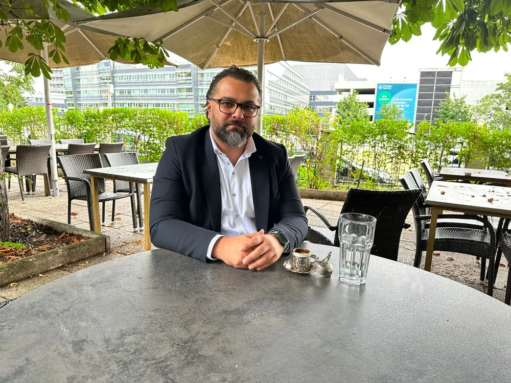 Yüksek: "Almanca Sınıfları, Ayrıştırıcı Bir Sistem"