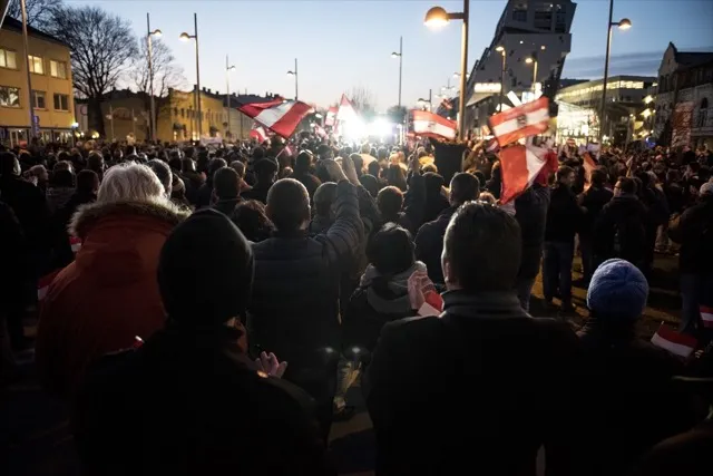 Nazi propagandası nedeniyle mahkum edilen kişi FPÖ’den aday gösterildi