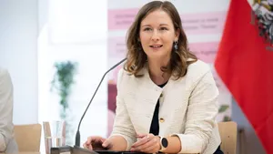 Avusturya’da “Siyasal İslam” için yasak hazırlığı: Hukuki sınır nerede çizilecek?