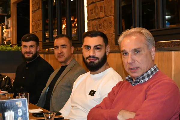 İbo Aslan'dan Damak Restaurant'a İadeiziyaret