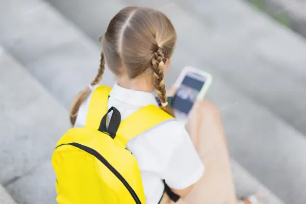 Avusturya Genelinde Okullarda Cep Telefonu Yasaklanıyor