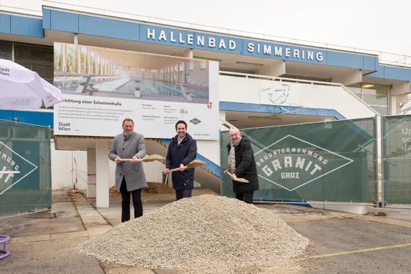 Simmering Kapalı Yüzme Havuzunda Yeni Bölümün İnşaatına Başlandı