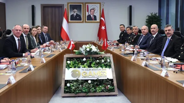 Avusturya İçişleri Bakanı Karner Türkiye’de: İşbirliğini daha da geliştirmek istiyoruz