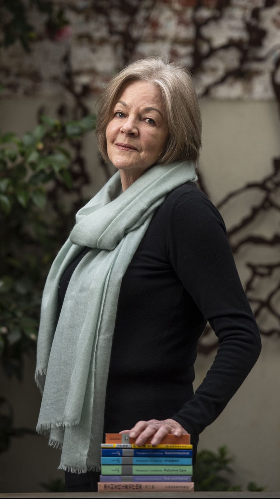 Medicine's guiding hand: Mary Hemming's Therapeutic Guidelines