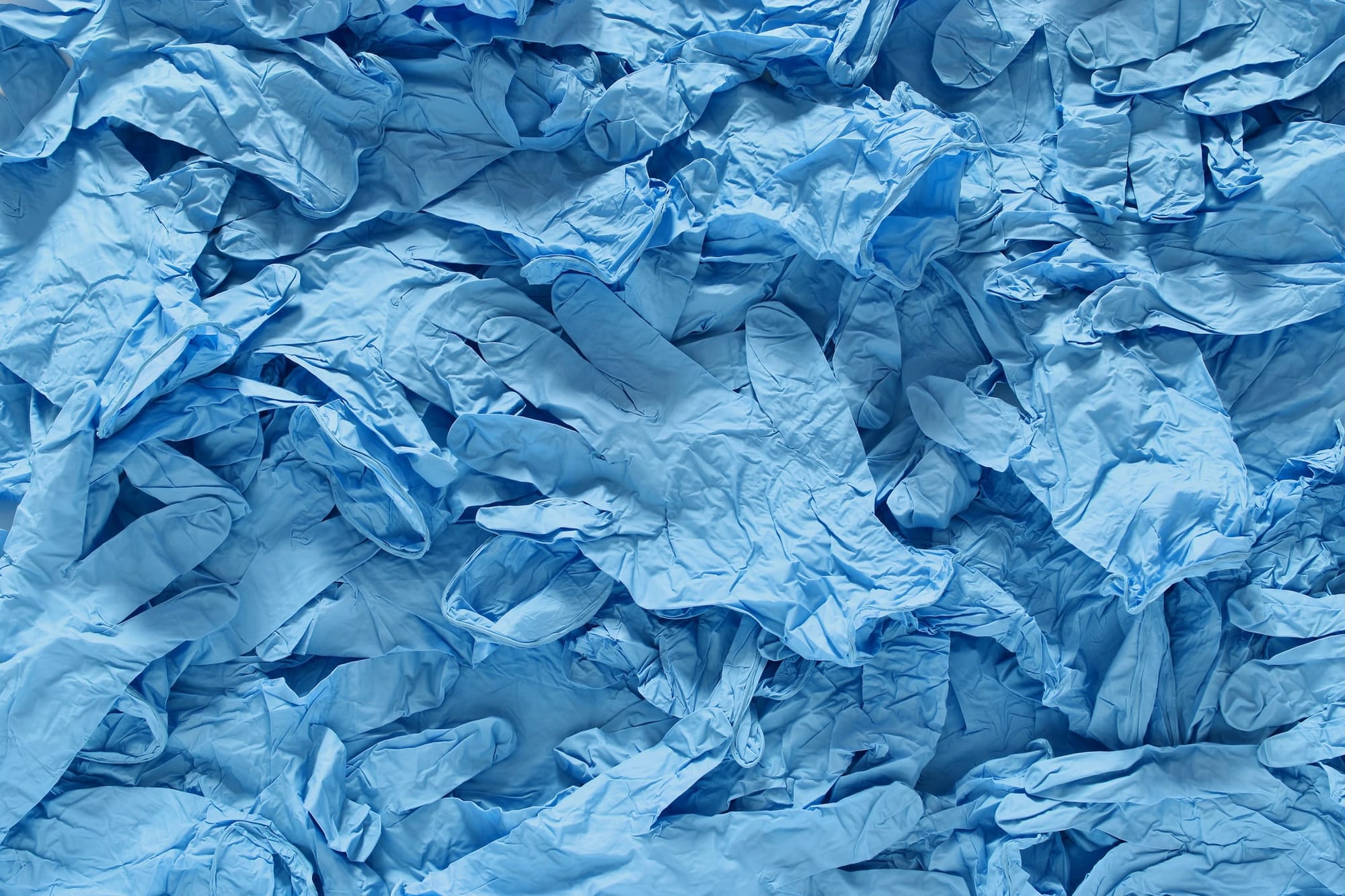 The revolutionary era of self-healing rubber gloves