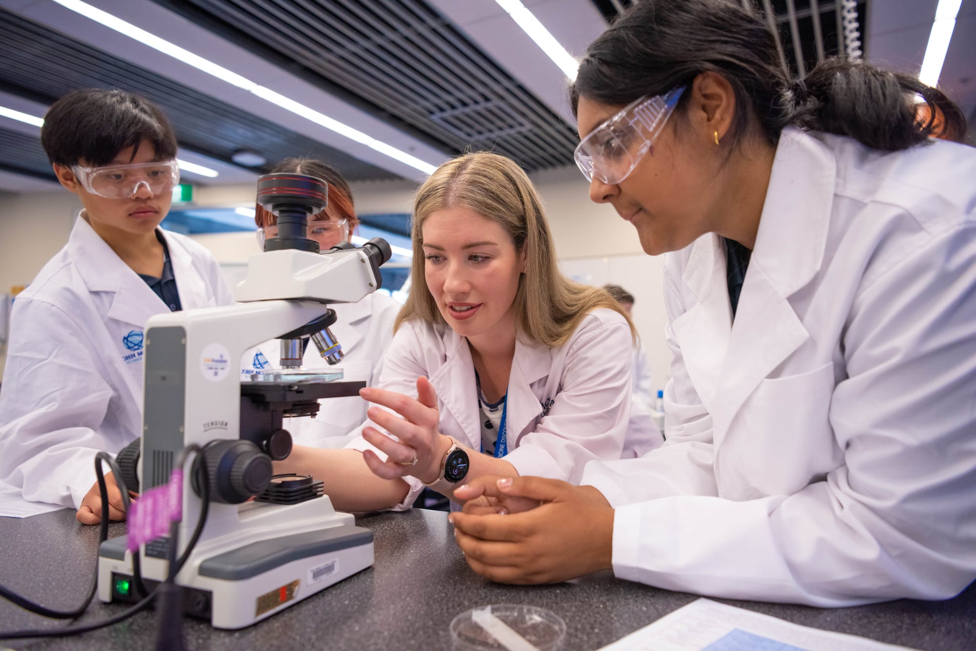 BioEYES open: How zebrafish capture budding scientists’ imaginations