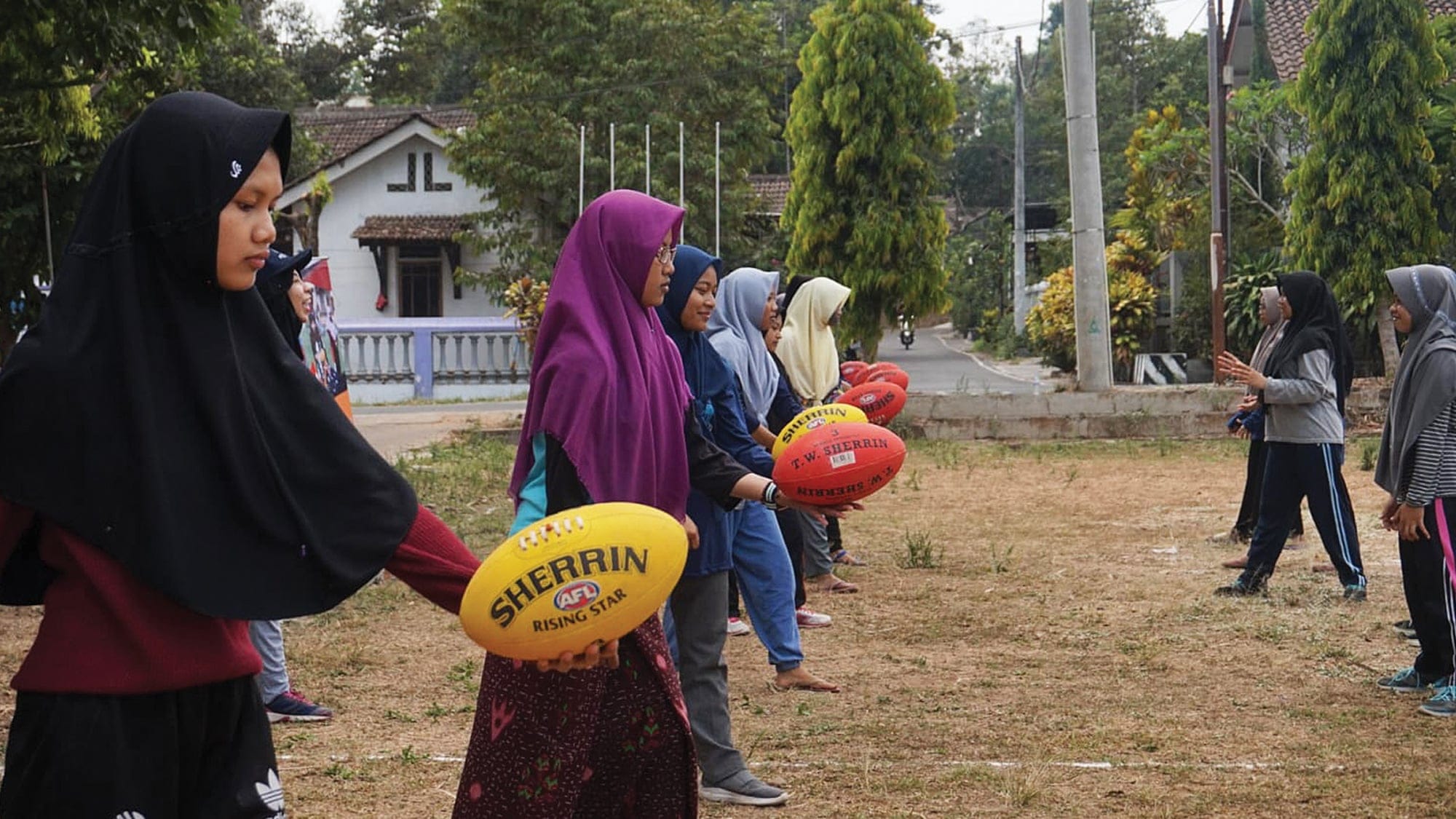 Taking AFL to JAVA: Bridging cultures and empowering women