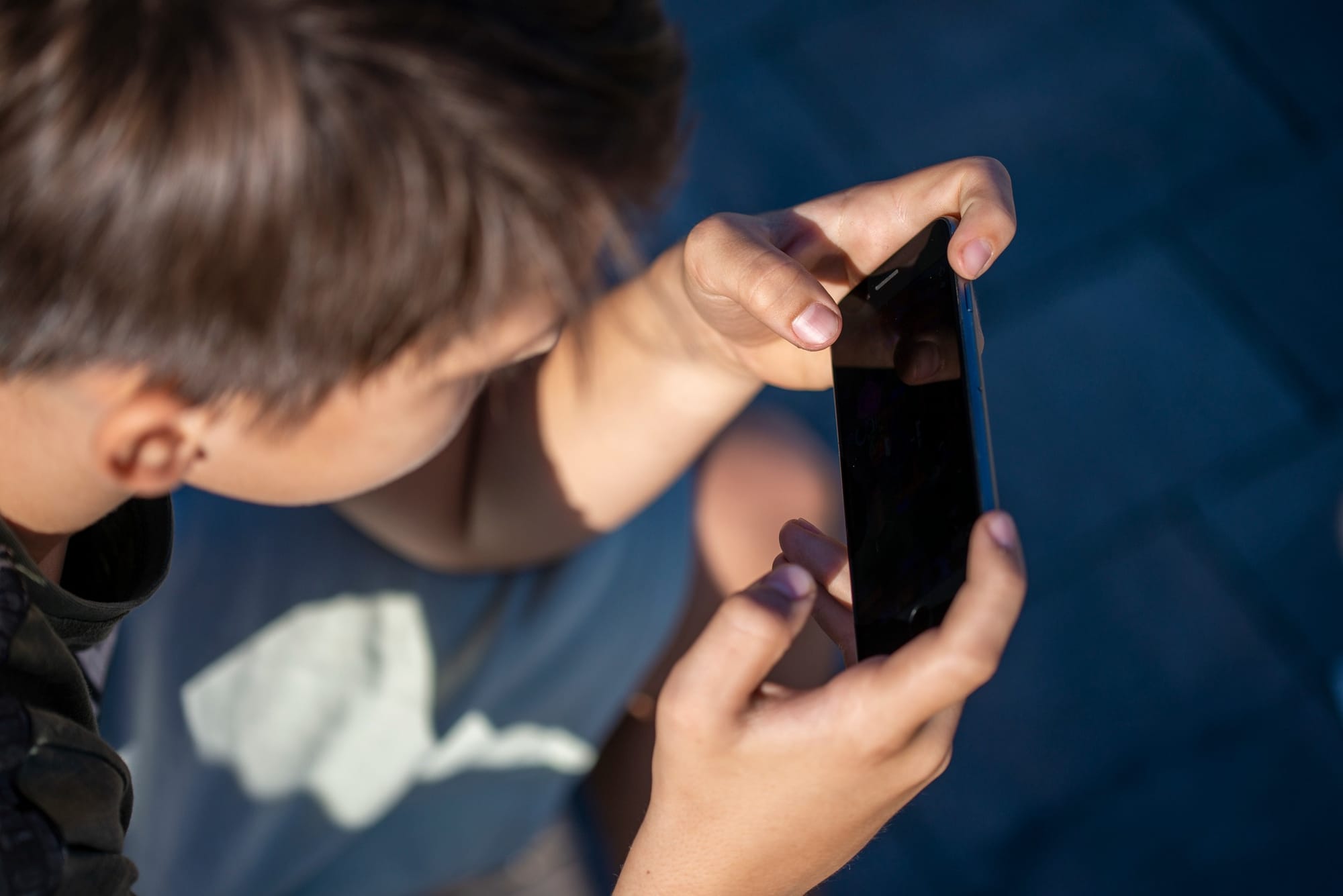 We research online ‘misogynist radicalisation’. Here’s what parents of boys should know