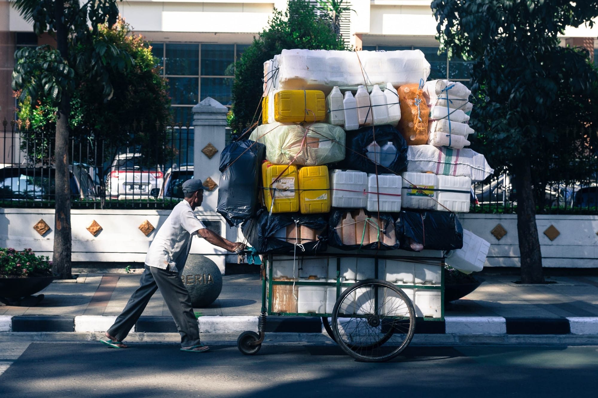 How to break up with plastics using behavioural science