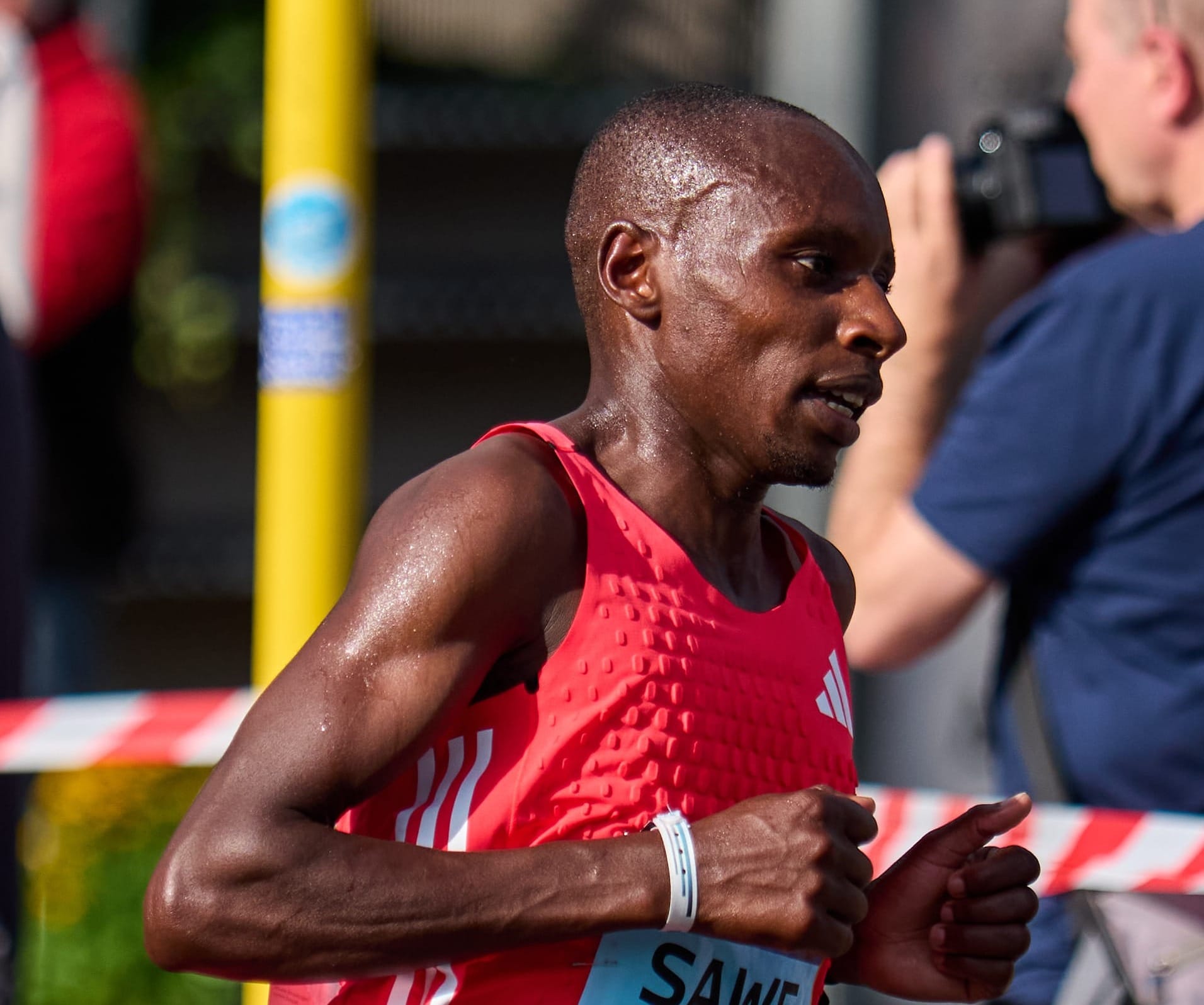 Marathon runner Sabastian Sawe in az race