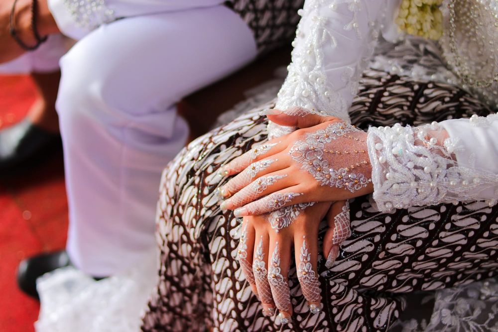 Child marriages in Indonesia increase women's depression, research shows post image
