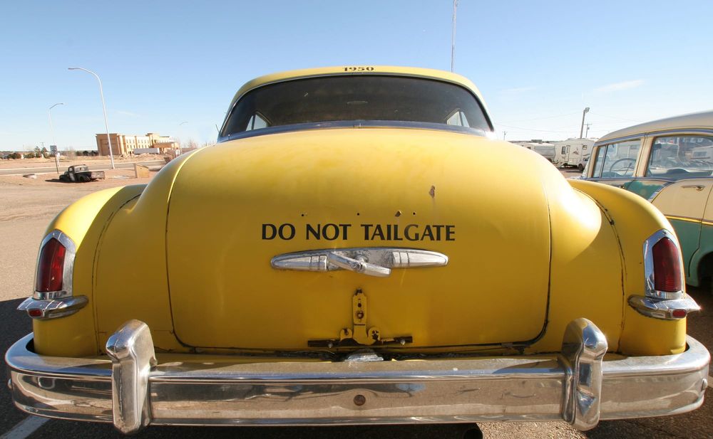 Why do people tailgate? A psychologist explains what’s behind this common (and annoying) driving habit post image