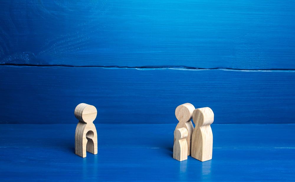 It's hard to find a surrogate in Australia, but heading overseas comes with risks post image