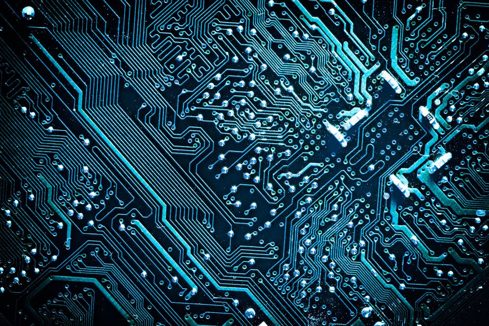 FLEET collaboration: creating electronics that run on near zero energy post image