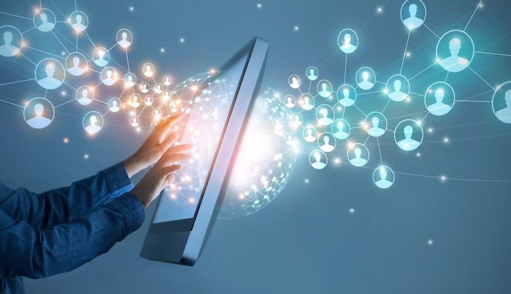 Network science: Identifying key players in collective dynamics to influence behaviour and outcomes post image