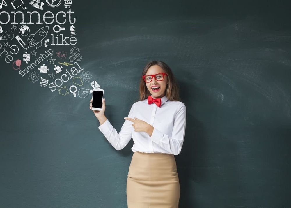 Rise of the “social media teacher”: the ups and downs of being ‘edu-famous’ post image