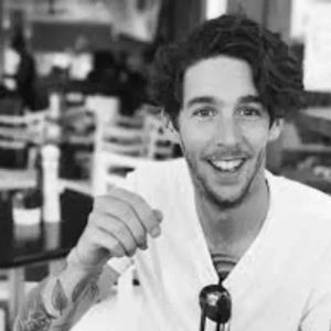 Christopher Voisey profile image