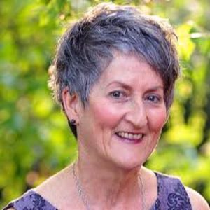 Heather Rowe profile image