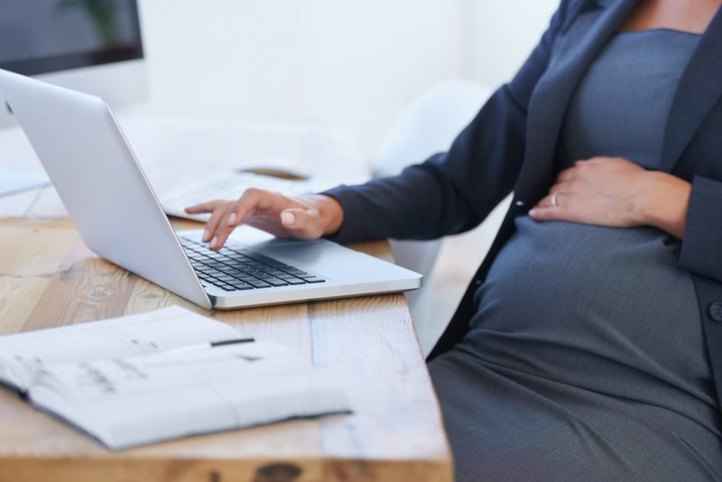If you’re pregnant, do you have to tell your boss? And what are the rules for employers? post image