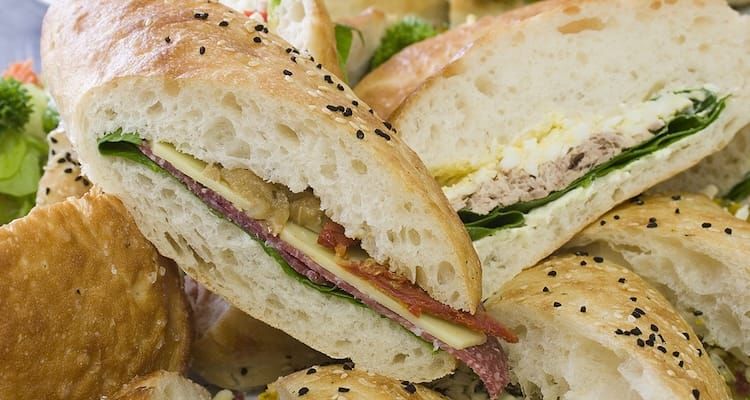 Growing number of workers feel they have too many meetings to take a lunch break