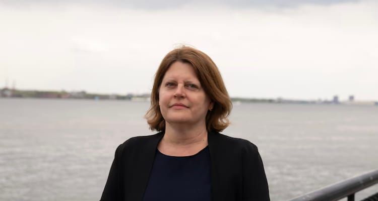 In “seismic shakeup,” The Washington Post parts ways with top editor, Sally Buzbee