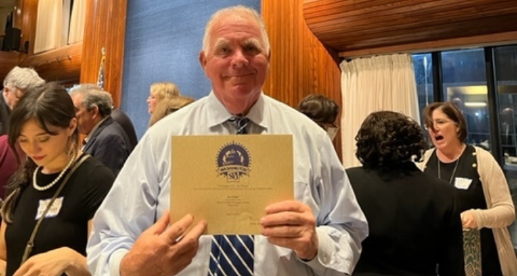 Whittle wins best columnist award