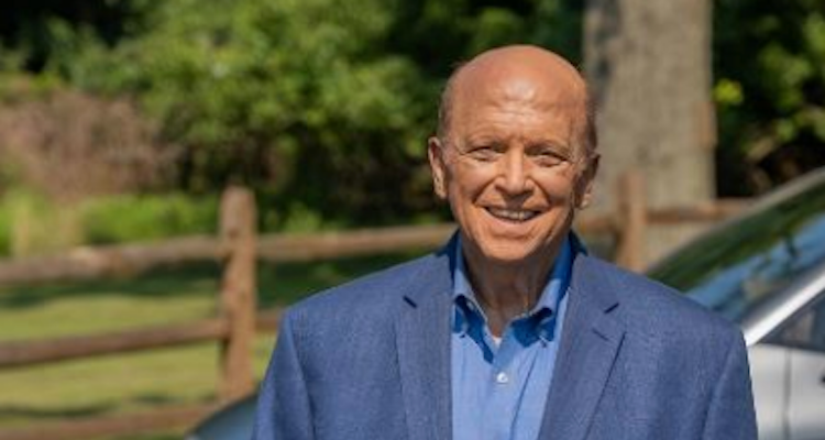 MotorWeek’s John Davis inducted into National Academy of Television Arts & Sciences chapter’s Gold Circle