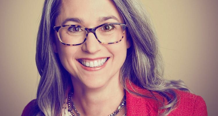 Up Close and Personal: Getting to Know Dionne Kumpe, Branding and Marketing Consultant at Dionne Leigh