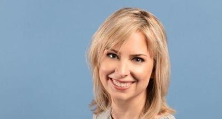 Lauren Lawson-Zilai presented 2023 Platinum Award by PRSA National Capital Chapter