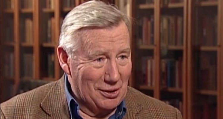 Robert MacNeil, longtime PBS NewsHour co-anchor and co-founder, dies at 93