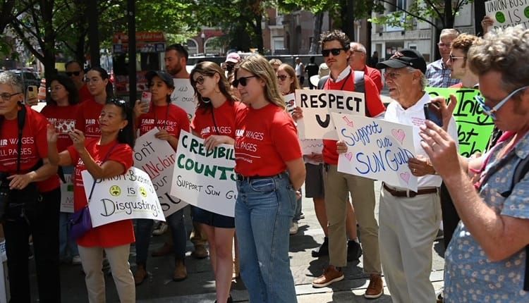 Baltimore Sun Guild protests new ownership’s contract proposals