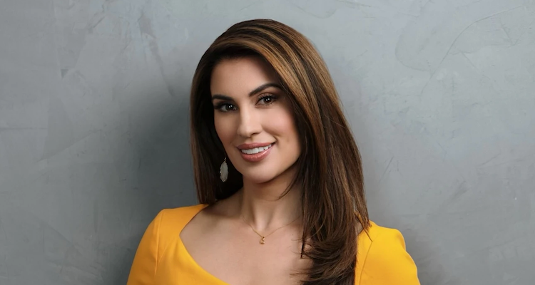 Simone De Alba joins WUSA9 as news anchor